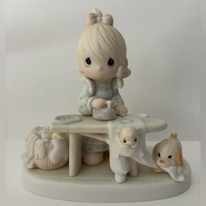 Precious Moments “Press On” Figurine Display #E-9265